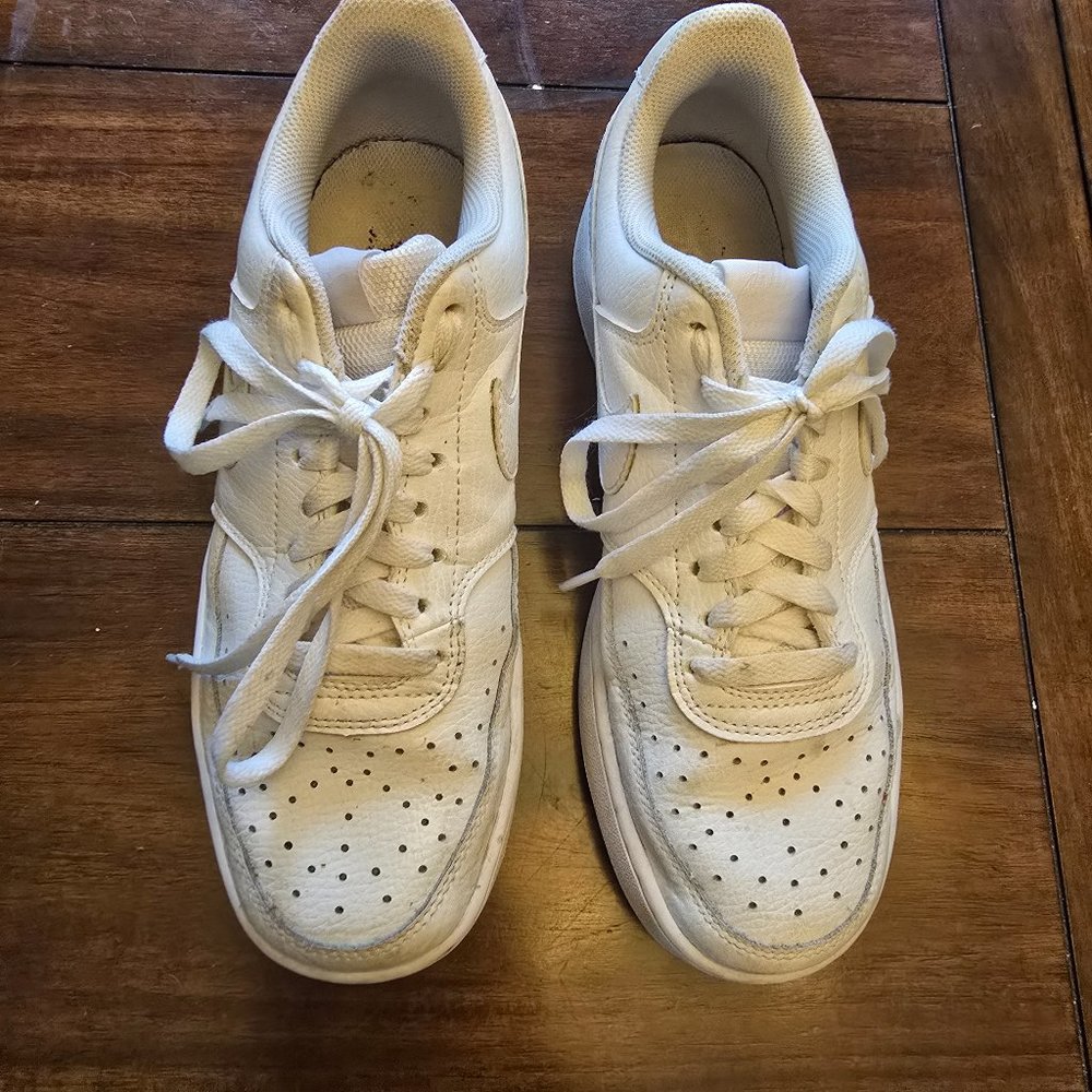 Nike Women's Court Vision All White Low Top Lace Up CD5434-100 Size 9.5